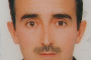 İncir toplamak i&ccedil;in &ccedil;ıktığı ağa&ccedil;tan d&uuml;şen adam &ouml;ld&uuml;