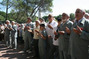 12 yaşında hacı olacak