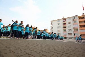 Okul bah&ccedil;esinde obeziteye savaş