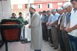 Eski eşi tarafından başından vurulan kadın kurtarılamadı