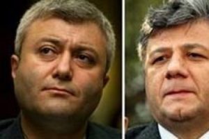 &Ouml;zkan ve Balbay'a duruşma cezası