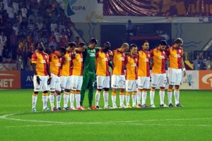 Manchester United Galatasaray ma&ccedil;ını canlı izle - canlı yayın (izle)