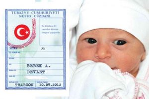 Tecav&uuml;z bebeğini Devlet Baba aldı