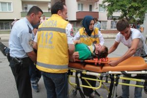 &Ccedil;arptığı s&uuml;r&uuml;c&uuml;ye ilk m&uuml;dahaleyi kendi yaptı