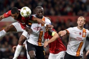 Galatasaray direklerden d&ouml;nd&uuml;