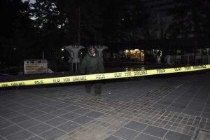 Ş&uuml;pheli paket merakı