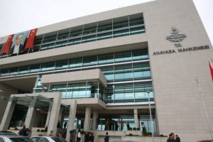 Anayasa Mahkemesi'nde ''4+4+4'' mesaisi