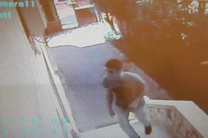 Elektrikli bisikleti b&ouml;yle &ccedil;aldı