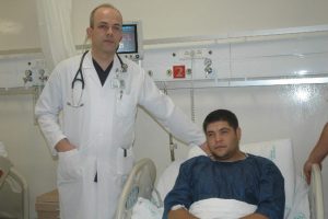 Şaka zannetti &ouml;l&uuml;mden d&ouml;nd&uuml;