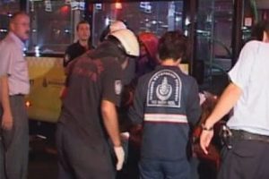 Metrob&uuml;s yolunda facia!