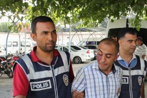 Bı&ccedil;akla poğa&ccedil;a gasp eden zanlı tutuklandı