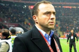 Efsaneler Anılıyor'un konuğu Arif Erdem