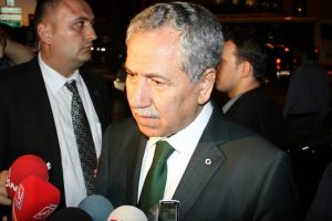 Arın&ccedil;'tan "balyoz davası" yorumu