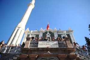 Arın&ccedil;: &Ouml;zg&uuml;rce yaşamak istiyoruz