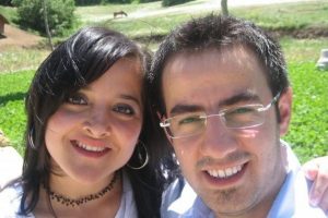 İğneyi eline batıran doktor hayatını kaybetti