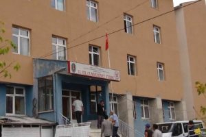 920 metre y&uuml;kseğe kaplıca suyu &ccedil;ıkardılar