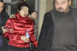 Bebeğini &ouml;ld&uuml;ren anneye m&uuml;ebbet