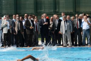 G&uuml;rsu'da 4 mevsim y&uuml;zme keyfi başladı
