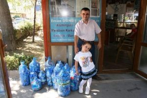 3 yaşındaki kızdan ders veren duyarlılık
