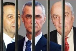 &Ouml;zk&ouml;k'ten Balyoz'da tutuklanan paşalara destek