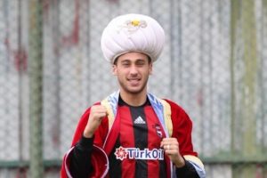 Cenk Tosun'dan &ccedil;ok samimi a&ccedil;ıklamalar
