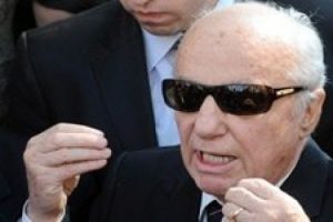 Hakim: Mesleğiniz nedir? &Ccedil;etin Doğan: Ter&ouml;ristim