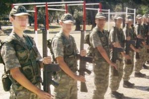 Askeri liseler engelleniyor