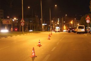 Bursa'da bomba y&uuml;kl&uuml; ara&ccedil; alarmı