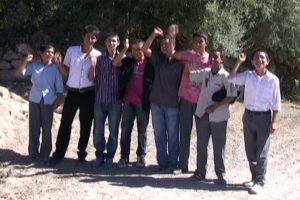 Servis yok, okul da yok!