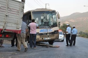 Bodrum'da trafik kazası: 2 yaralı