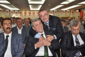 Se&ccedil;im turuna baba ocağından başladı