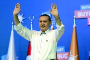 Erdoğan yeniden se&ccedil;ildi