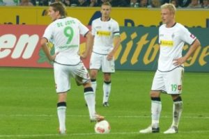 Fener'in rakibinde b&uuml;y&uuml;k sorunlar