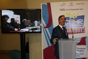 Keskin Avrupa'ya belediyeciliği anlattı