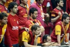 G.Saray taraftarı: Sen kal Alex 6-0 yenilelim
