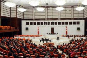 Milletvekilleri saldırı haberini TBMM'de &ouml;ğrendi