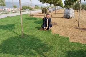 Gemlik Belediyesi'nin kent estetiği hamlesi s&uuml;r&uuml;yor