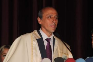 "&Uuml;niversiteler &ouml;zerk olmalı"