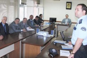 Toplum destekli polisler huzurlu ve g&uuml;venli Gemlik i&ccedil;in &ccedil;alışıyor