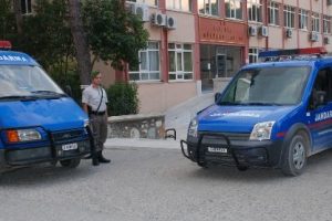 Kablo hırsızları bu defa ka&ccedil;amadılar