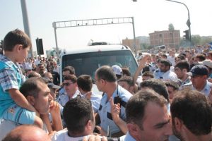 Bursa'da yumruk yumruğa yol kesme