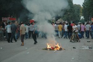 Polis ile taraftarlar arasında gerginlik