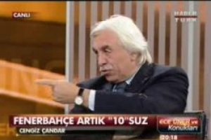 Canlı yayında moderat&ouml;re Alex fır&ccedil;ası