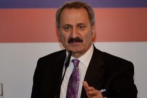 Y&uuml;ksek b&uuml;y&uuml;meci bir anlayışa sahibim