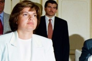 &Ccedil;iller ile Erbakan koltuk kavgasındaydı