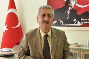 İneg&ouml;ll&uuml; &ouml;ğrenciler Kur'an-ı Kerim'i dersini se&ccedil;ti