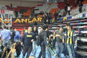 Derbide gerginlik