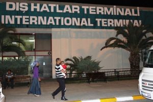 Bursa'dan kalkan u&ccedil;ak Adana'ya acil iniş yaptı