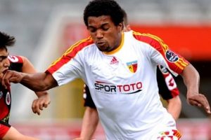 Kayserispor'da Biseswar kadro dışı bırakıldı