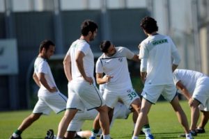 Timsah Fenerbah&ccedil;e'ye bileniyor